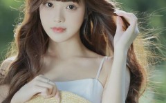 美胸女神大但人文艺术-任汾
