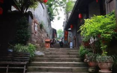 遵义古街小姐姐,穿越时光的美丽邂逅